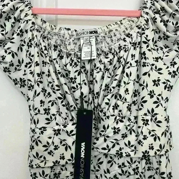 NWT Fashion Nova Romper - Picture 4 of 4